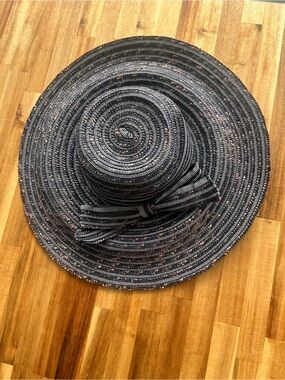 Woven Wide-Brim Sun Hat – Navy